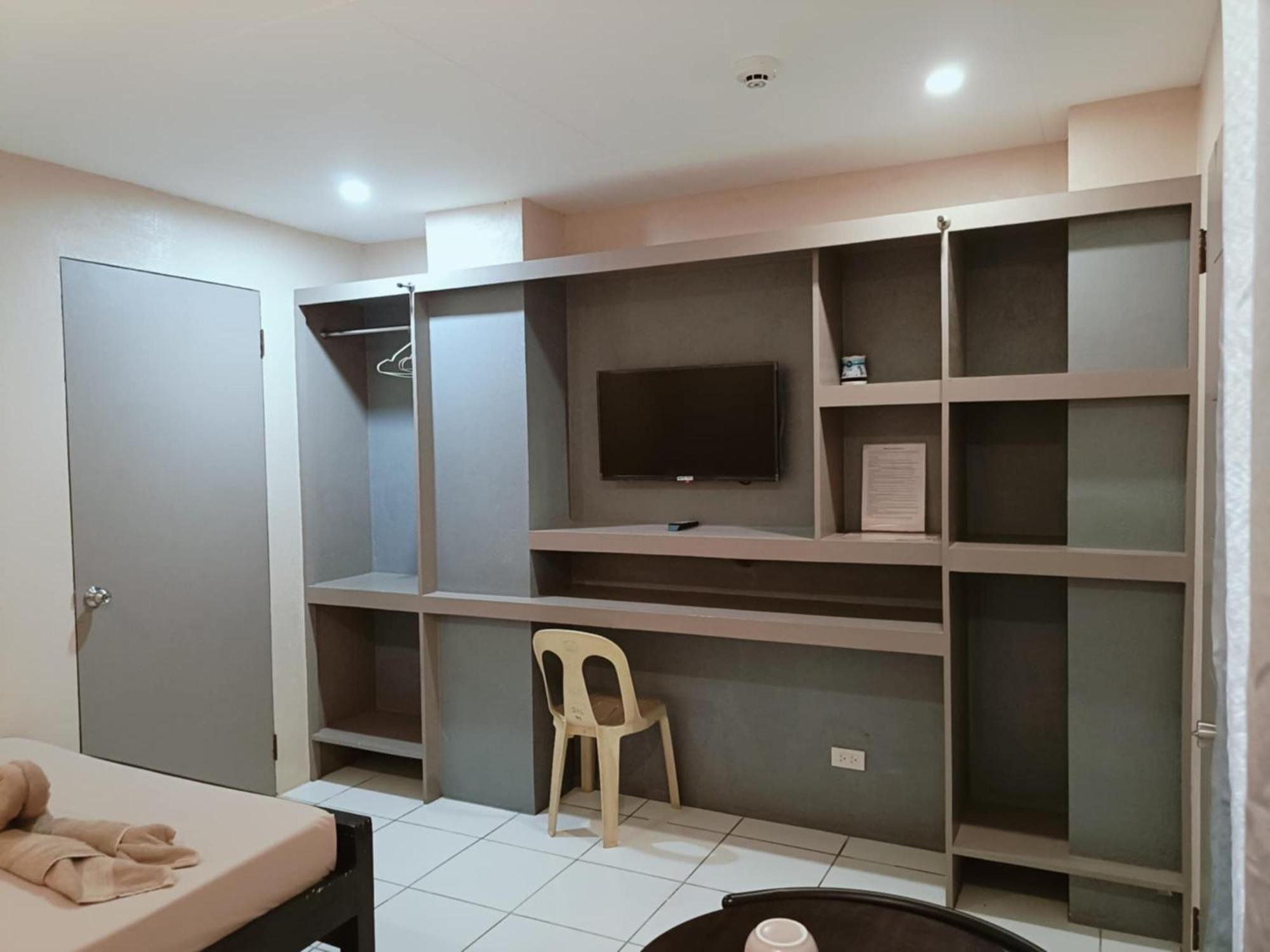 Claytown Pension House Dumaguete City Zewnętrze zdjęcie
