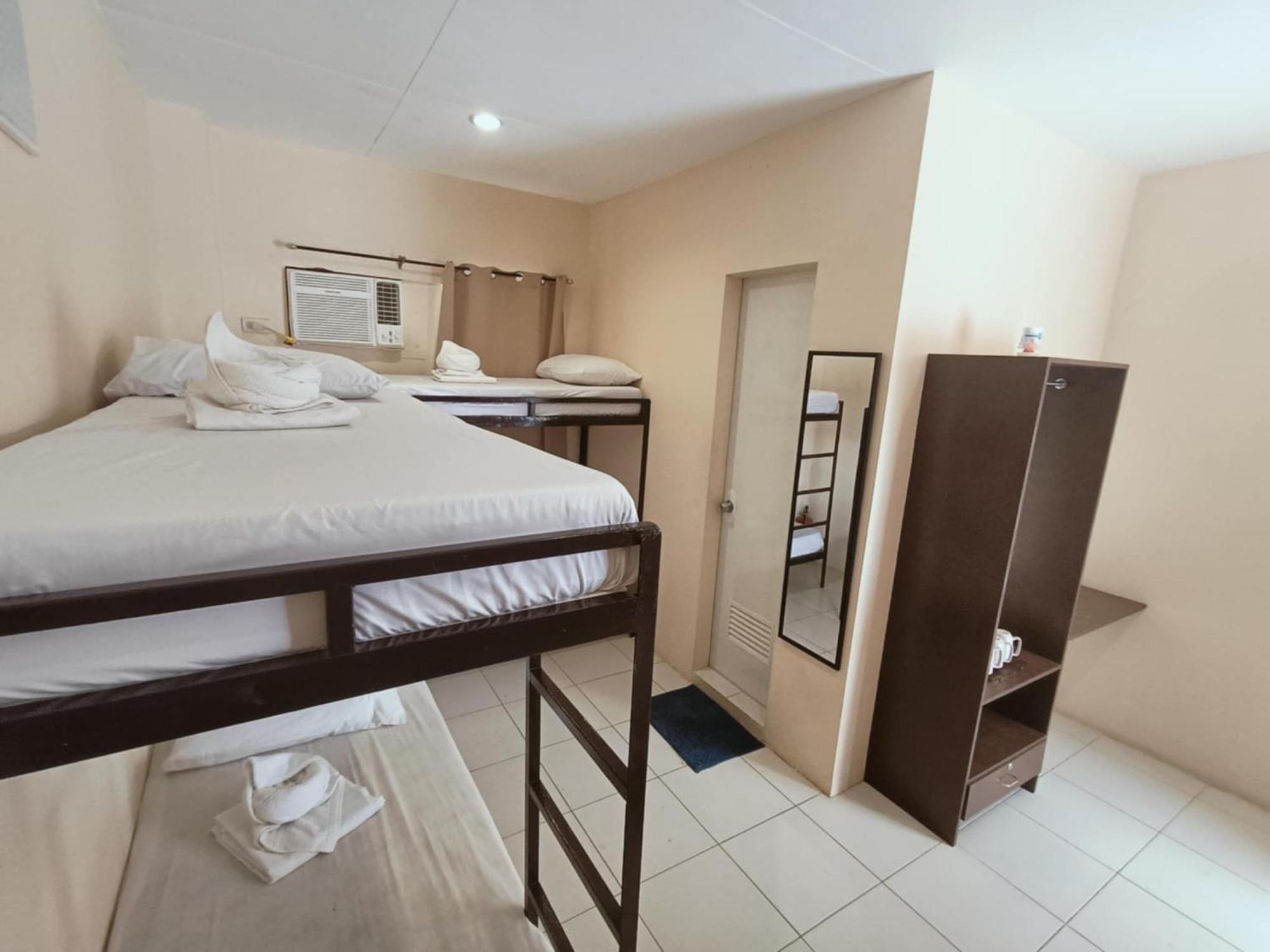 Claytown Pension House Dumaguete City Zewnętrze zdjęcie