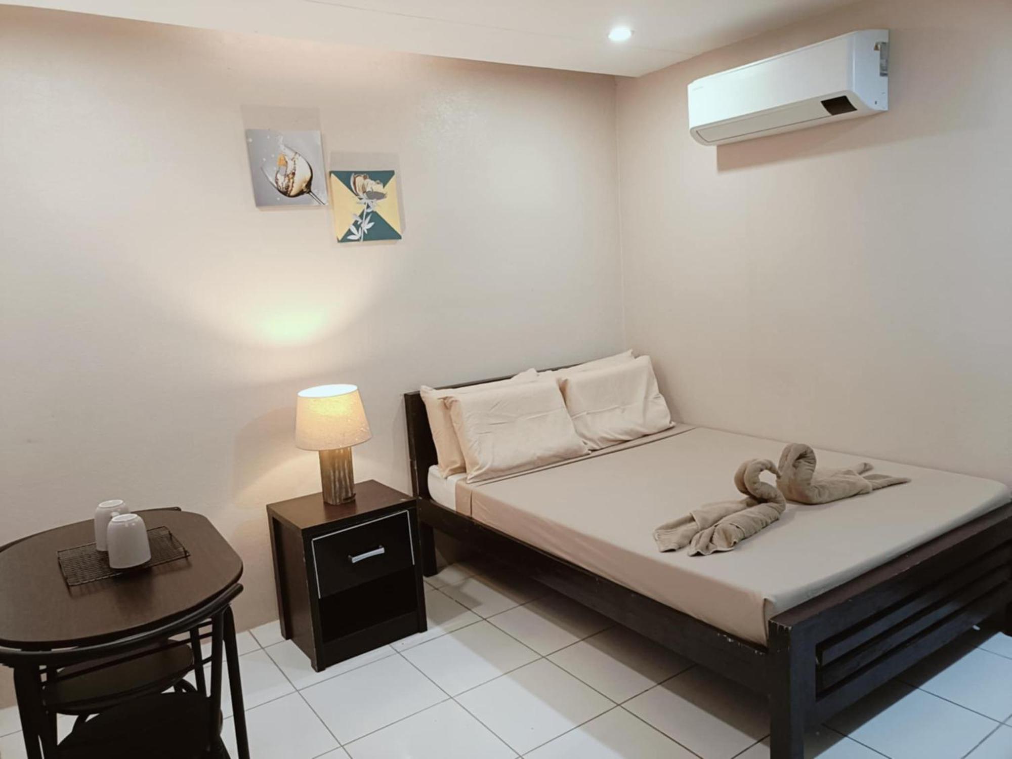 Claytown Pension House Dumaguete City Zewnętrze zdjęcie