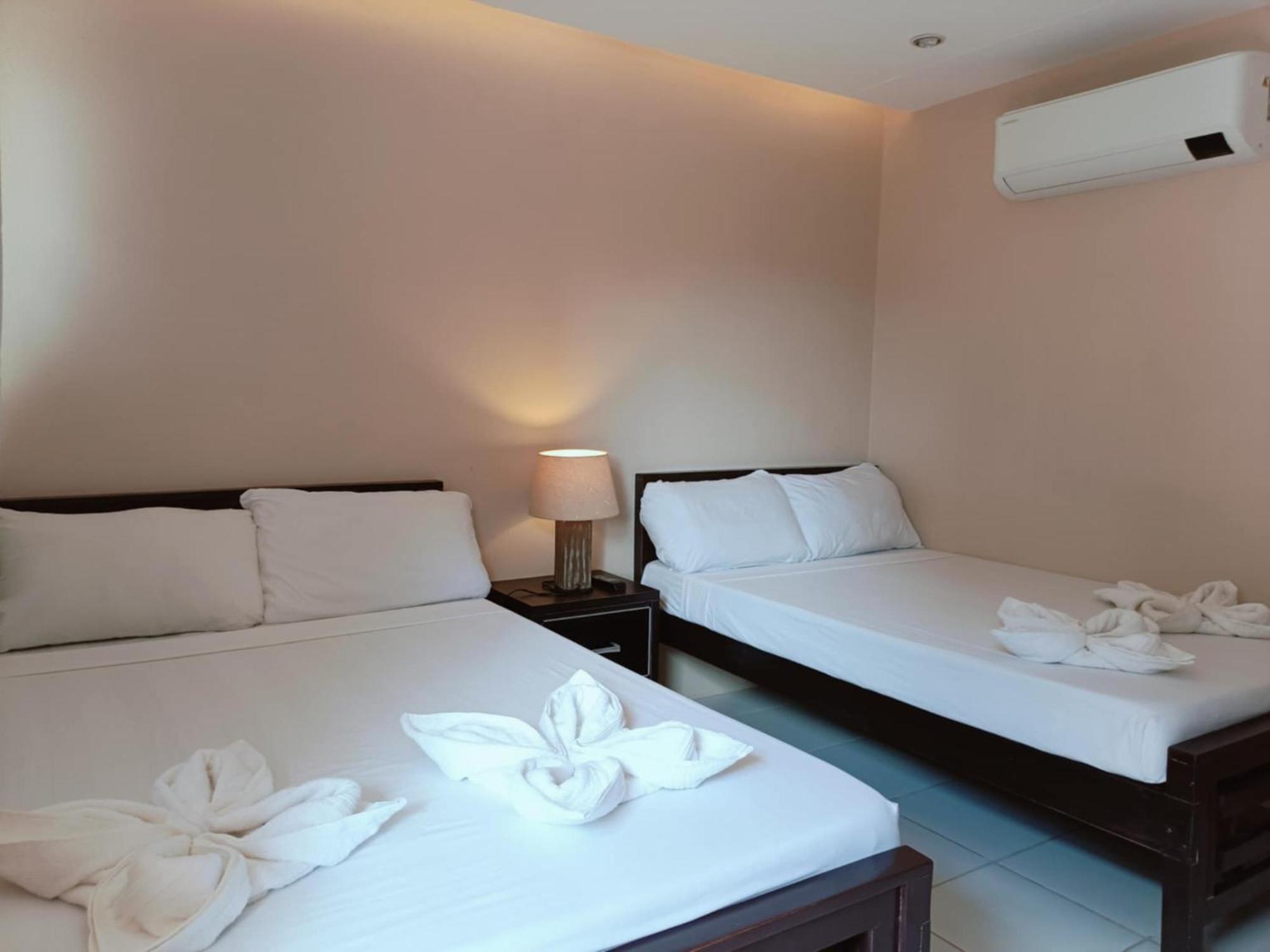 Claytown Pension House Dumaguete City Zewnętrze zdjęcie